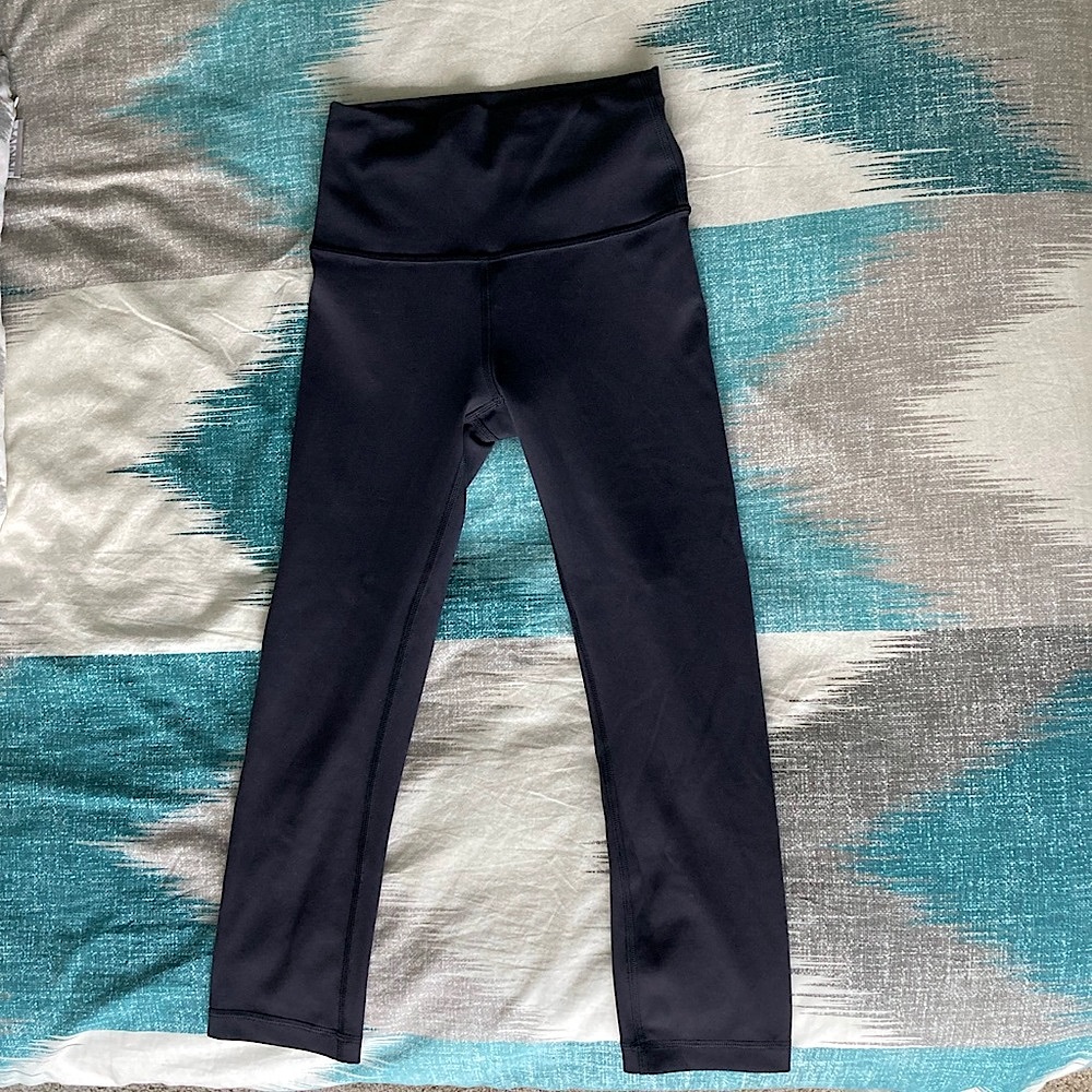 Lululemon Black crop legging